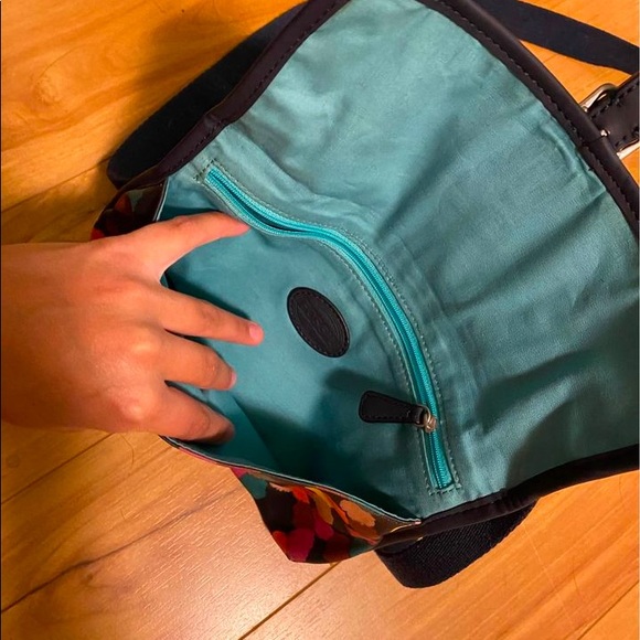 Fossil Purse - Picture 2 of 2